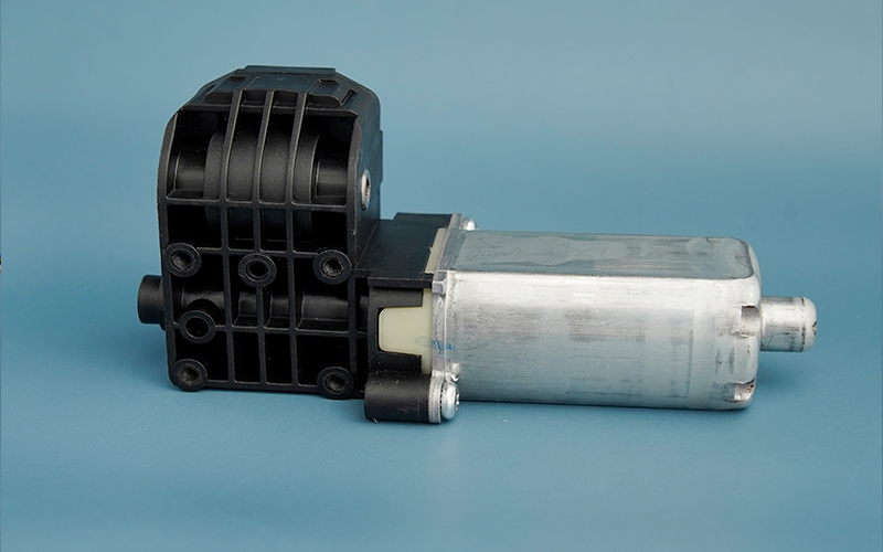 Micro DC brushed motor (3963-1 series)